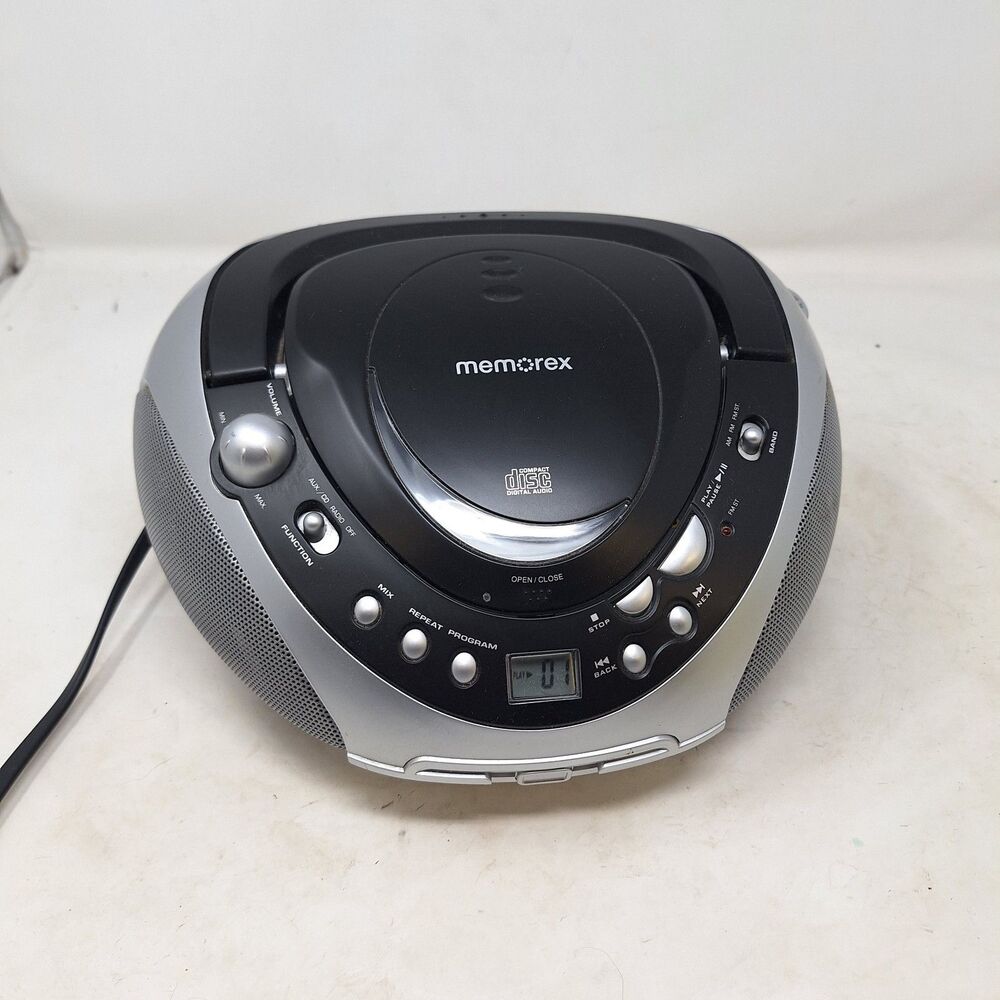 Memorex Portable CD Player Boombox AM/FM Stereo Radio Model MP8806 Silver Black